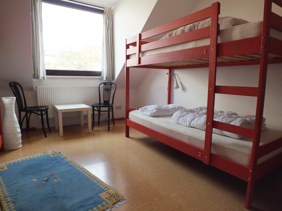 Max Hostel Бонн Екстер'єр фото