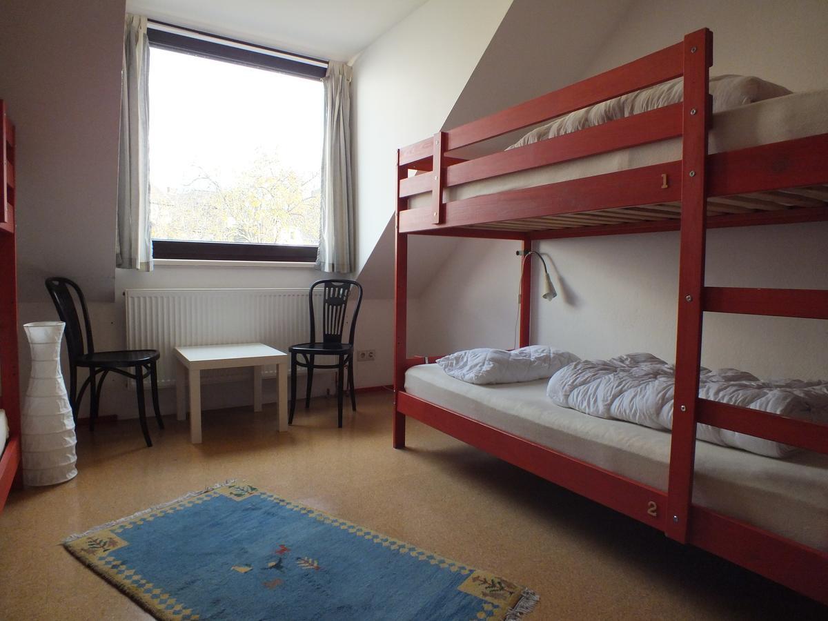 Max Hostel Бонн Екстер'єр фото