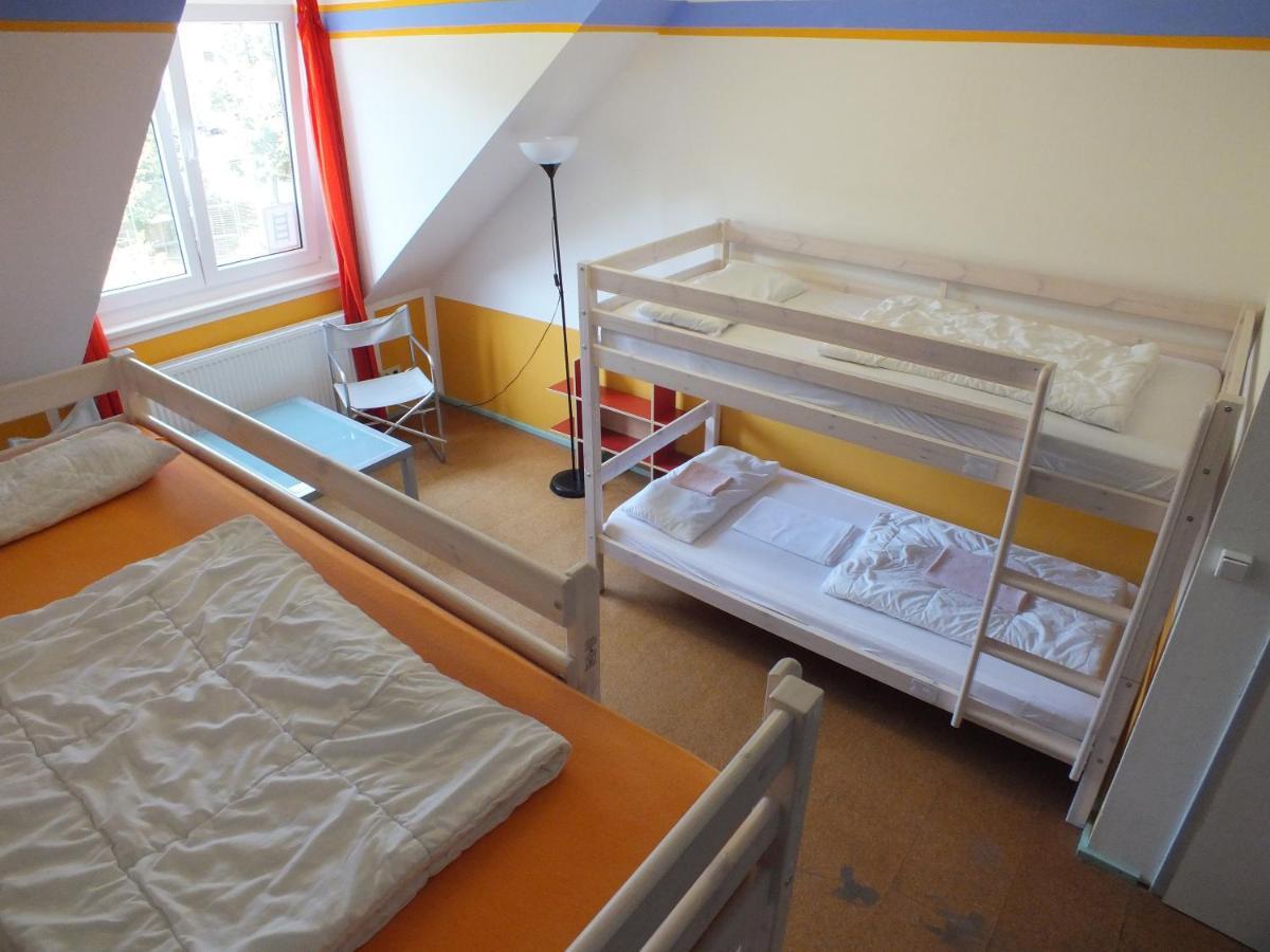 Max Hostel Бонн Екстер'єр фото